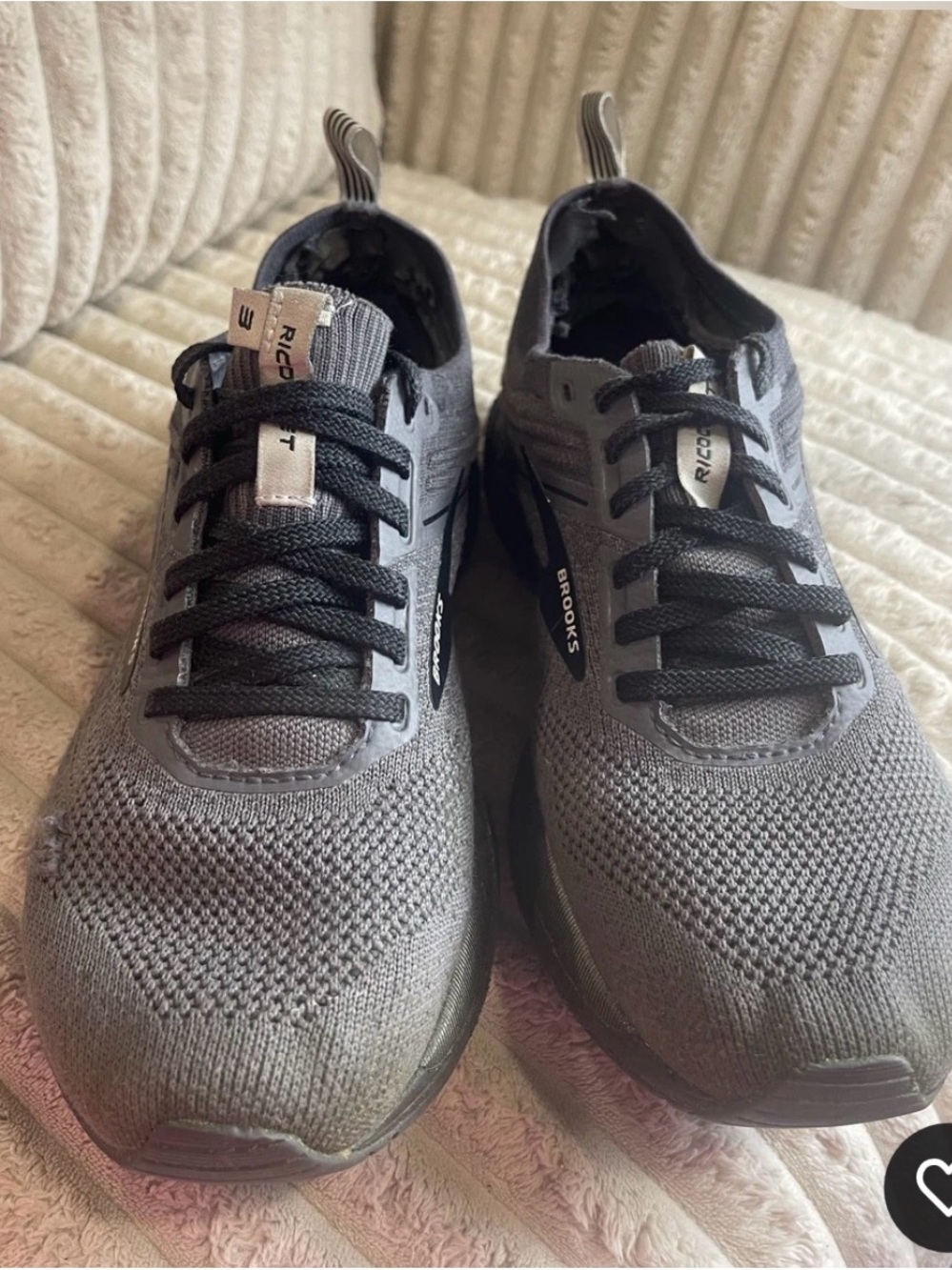 Brooks Ricochet 3 Women’s Size 8 Running Shoes Gray - Picture 2 of 6